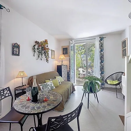 بيت للعطل Maison De Charme Les Yuccas By Interhome *