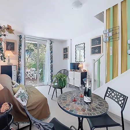 Maison De Charme Les Yuccas By Interhome *